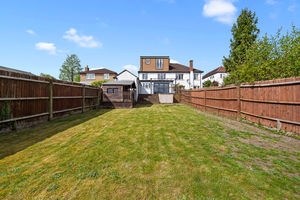 Photo 25- click for photo gallery